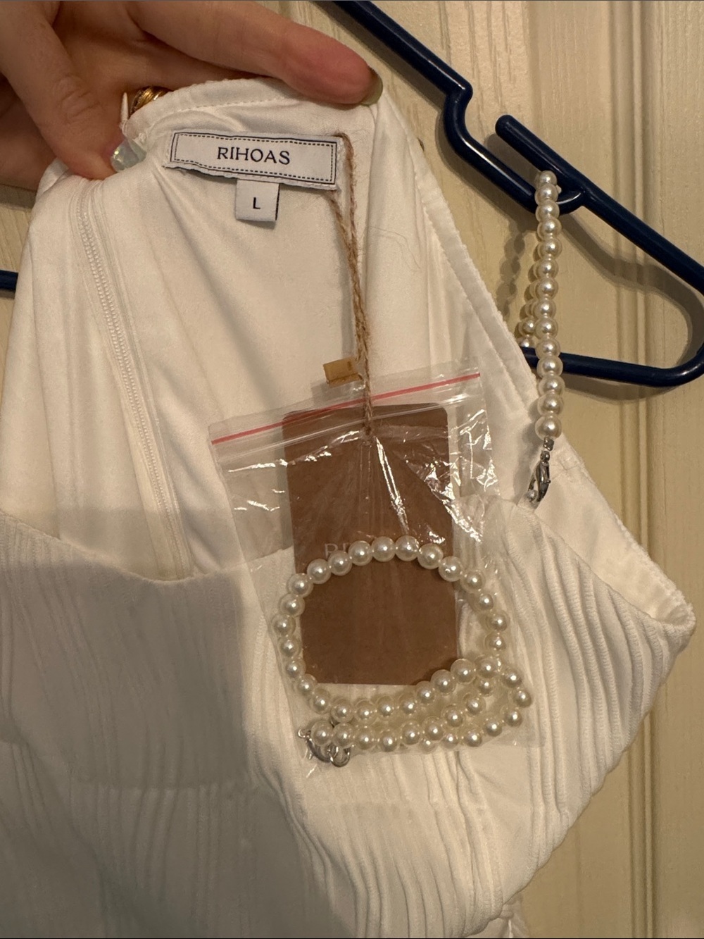 Rihoas brand size large white dress with pearl straps. Brand new with tags - Picture 4 of 4